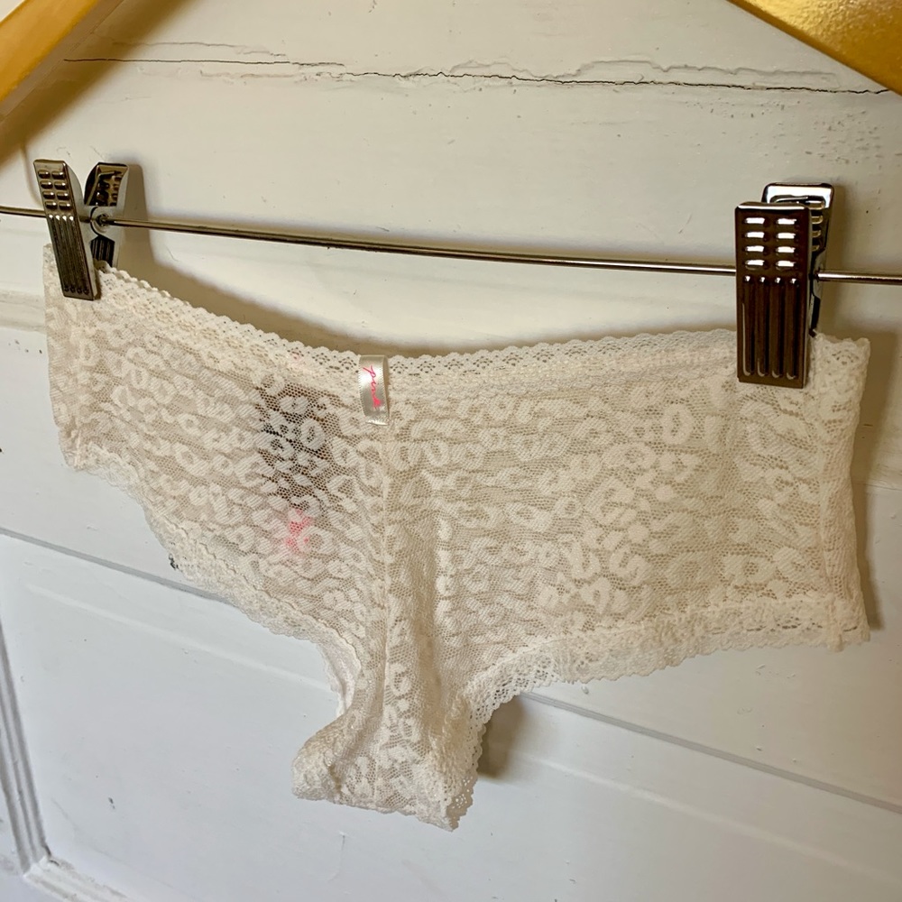 NWT Victoria Secret PINK Lace Undies